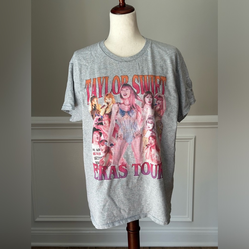 Taylor Swift Eras Tour Unofficial Short Sleeve T-Shirt size Large